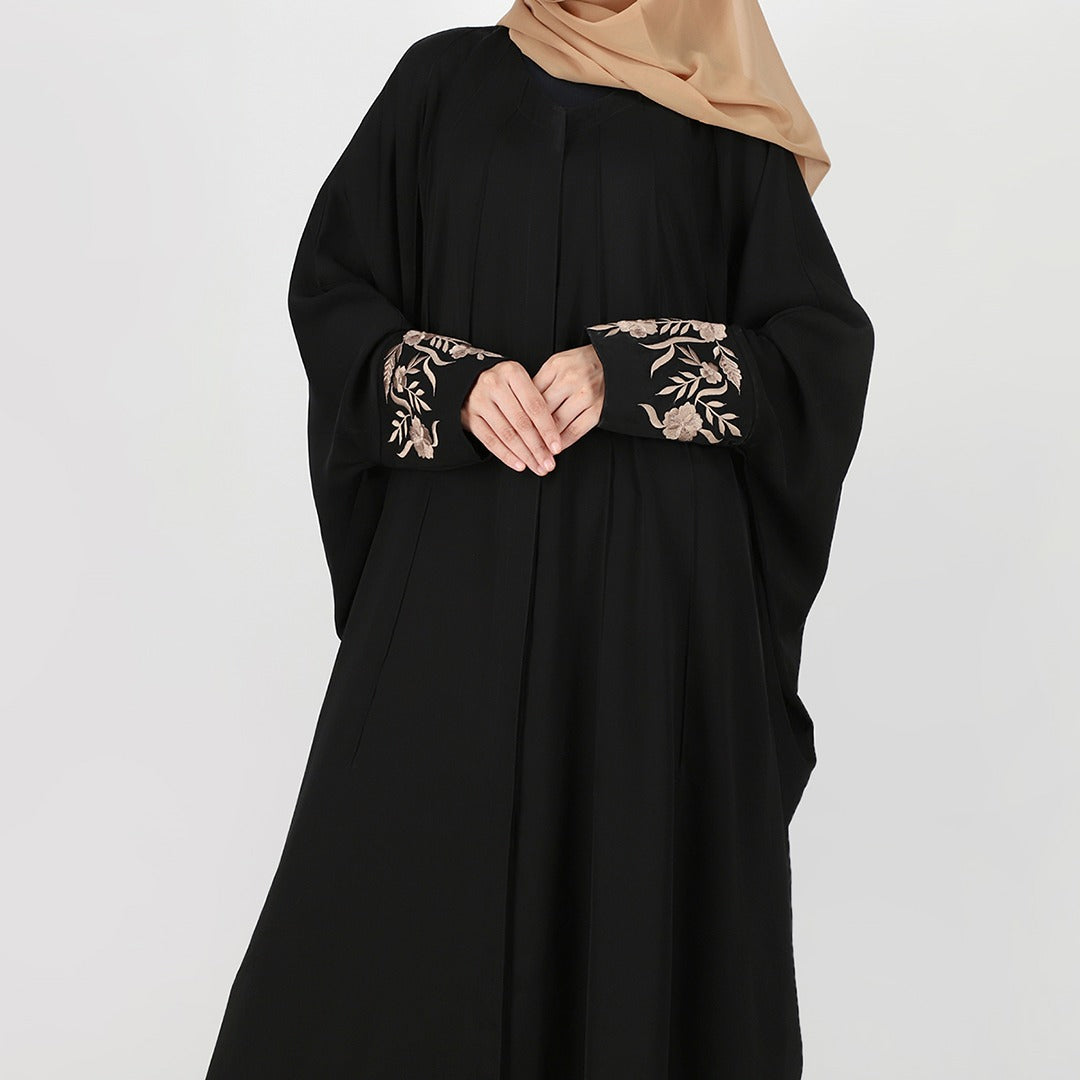 Raena Abaya With Hijab