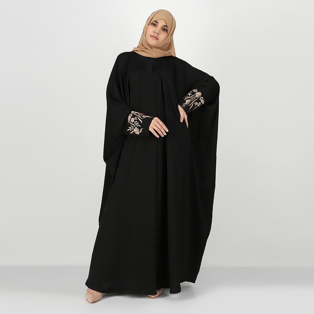 Raena Abaya With Hijab