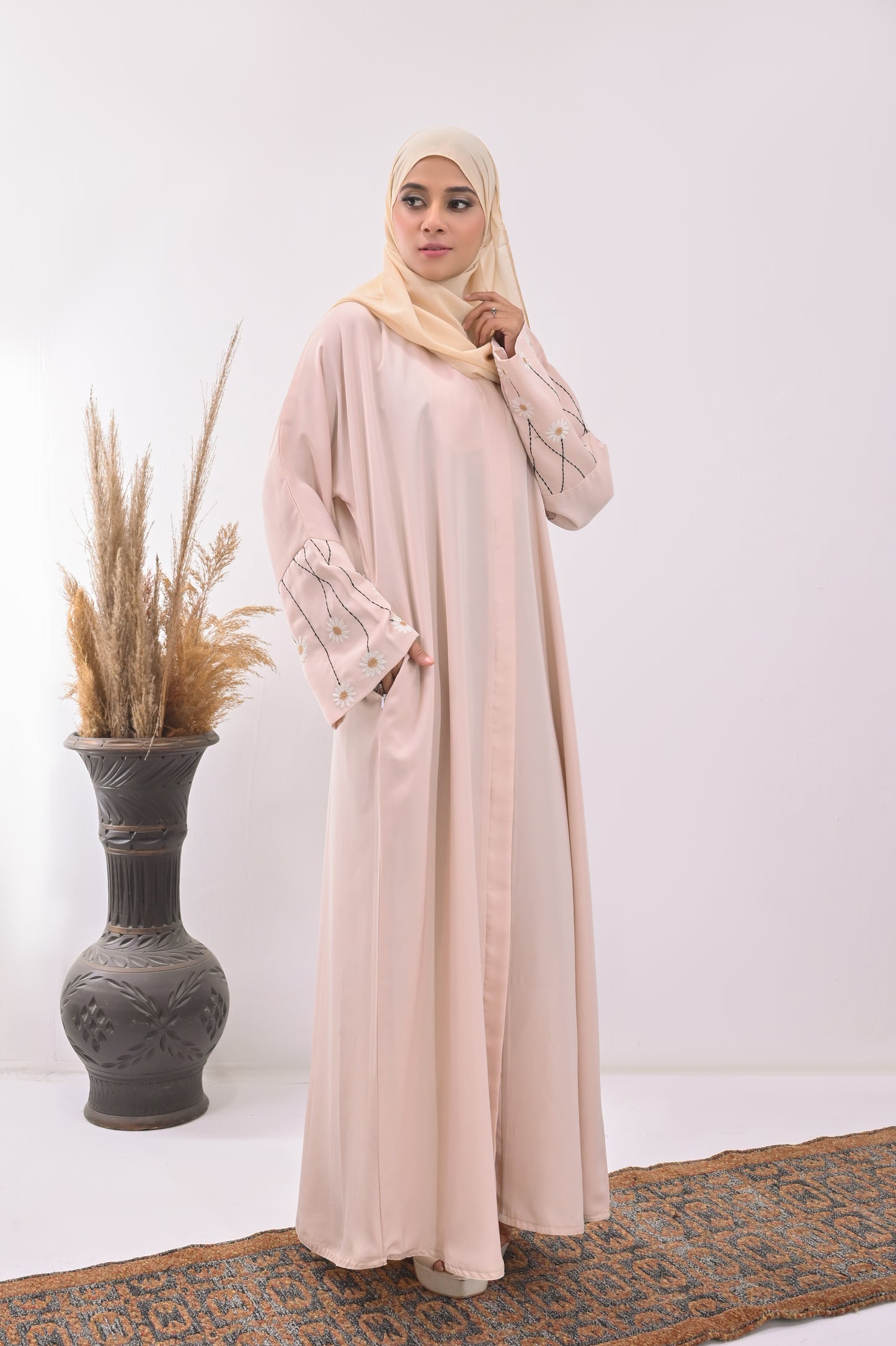 Ruya Abaya with Hijab