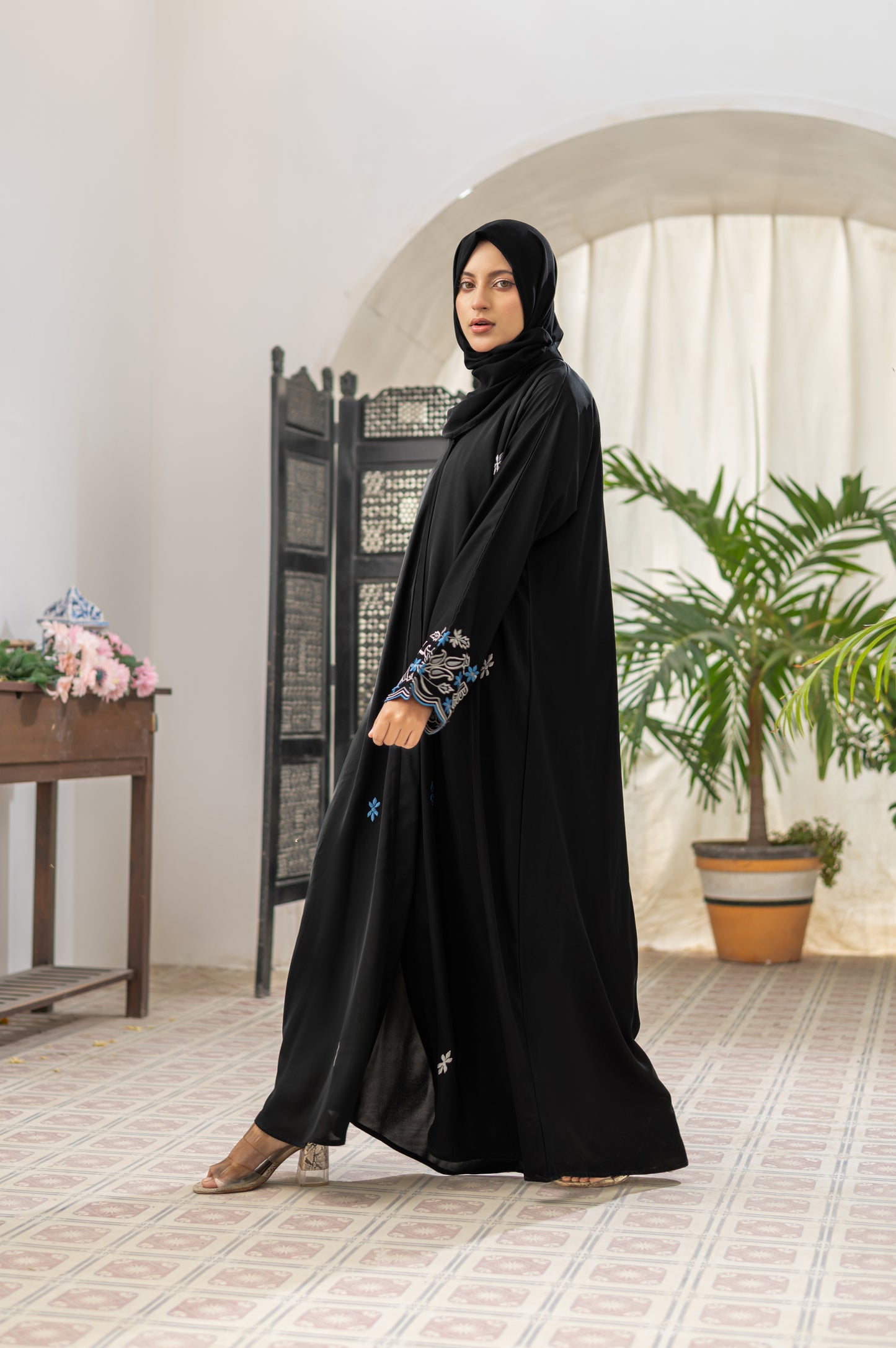 MEMONA ABAYA WITH HIJAB