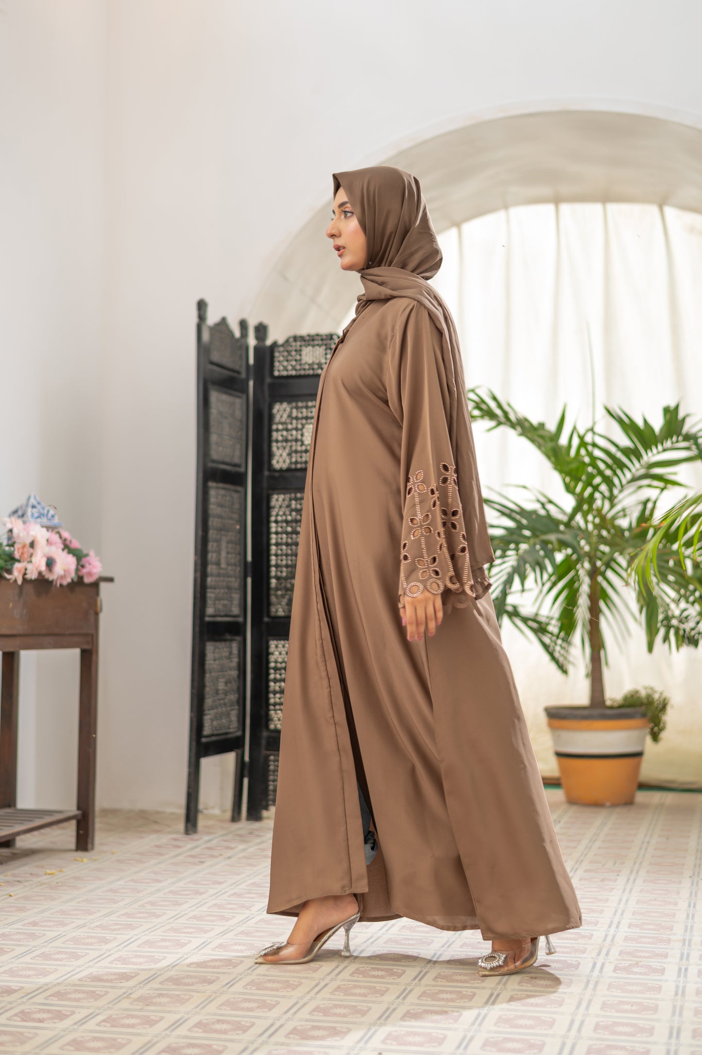 Mocha Bloom Abaya