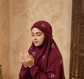 Embroidered Namaz Chaddar - Mahroon D3
