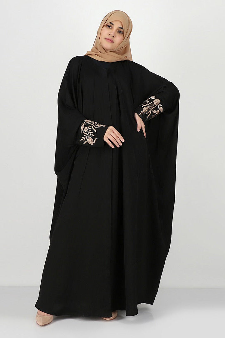 Raena Abaya With Hijab